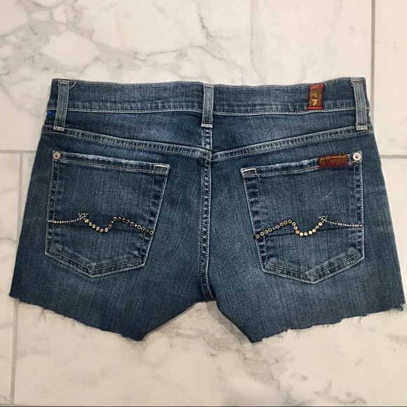 7 FAM “Roxanne” Cut-Off Jean Shorts - Picture 12 of 16